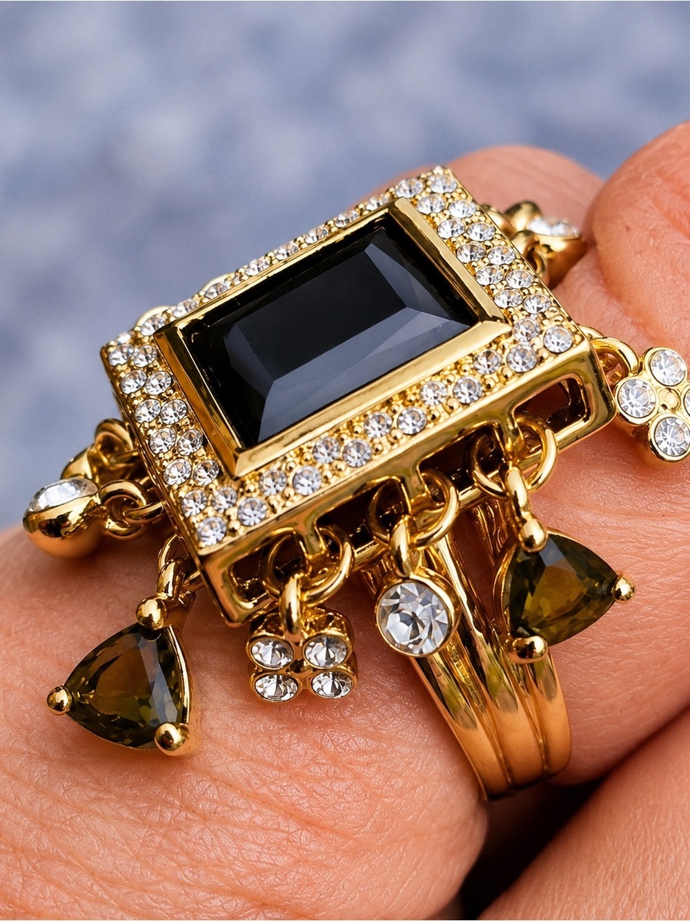 Gold Tone Black Crystal Statement Ring Rhinestone Charm Cocktail Ring NWT - Picture 2 of 7